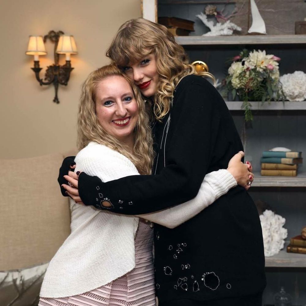 Meet your Posher, Lacey